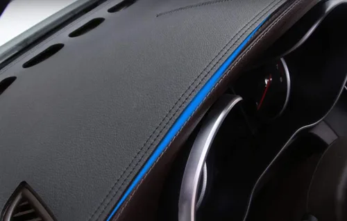 Vista 7 de Cubierta de cuero negro para tablero de automóvil, alfombrilla para salpicadero de automóvil, compatible con Nissan Sentra 2020-2021-2022-2023