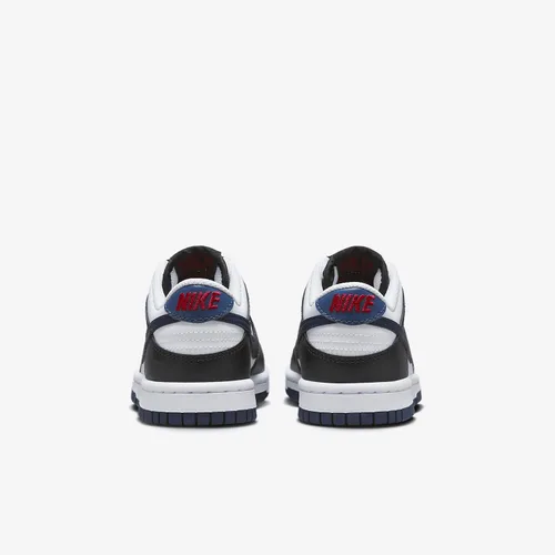 Vista 816 de Nike Kid's Dunk Low Sneaker