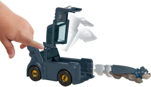 Vista 6 de Fisher-Price DC League of Super-Pets - Juguete preescolar Super Launch Ace Figura y Batmobile Car Set para juegos de simulación para niños a partir