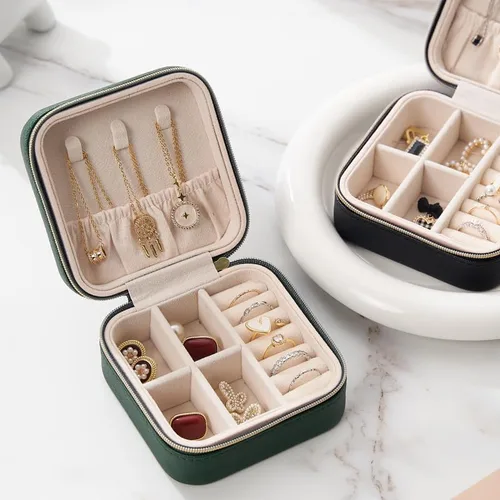 Vista 3 de EXUBERTREE Organizador de joyas portátil de viaje Joyero para mujer Organizador de viaje de joyería para anillos, aretes, collar, pulsera