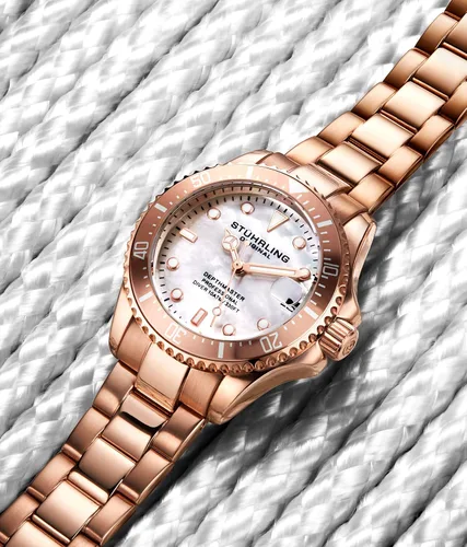 Vista 2 de Stuhrling - Reloj de buceo para mujer con pulsera de acero inoxidable movimiento de cuarzo y fecha