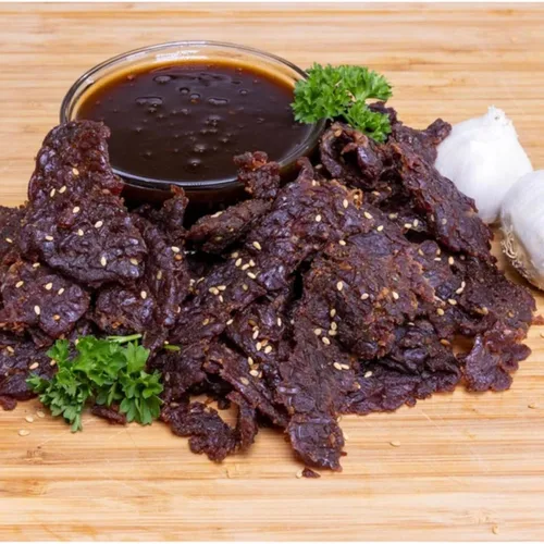 Vista 3 de Man Candy - Bocadillo de carne seca con sabor a barbacoa, sabor ahumado y dulce, alta proteína, 3 onzas