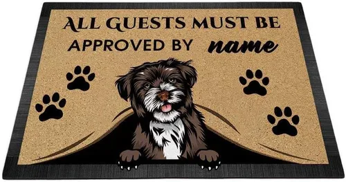Vista 22 de Tapete personalizado con nombre de perro que mira al perro Cocker Spaniel, todos los invitados deben ser aprobados por alfombras para decoración