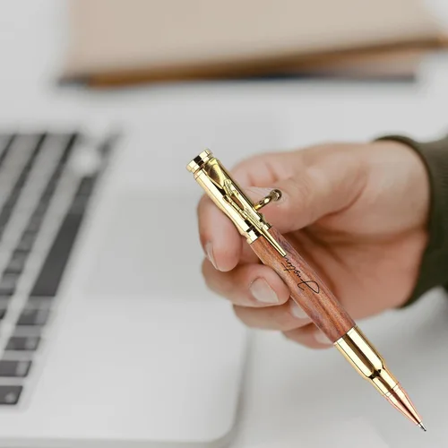 Vista 6 de Bolígrafo personalizado de acción de resorte, bolígrafo de bola de metal y madera grabado gratis con 2 recargas, bolígrafo personalizado con nombre