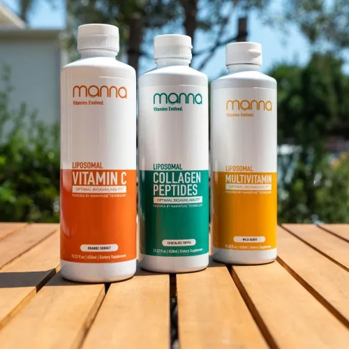 Vista 2 de Manna Vitamins Evolved Paquete de piel liposomal y belleza