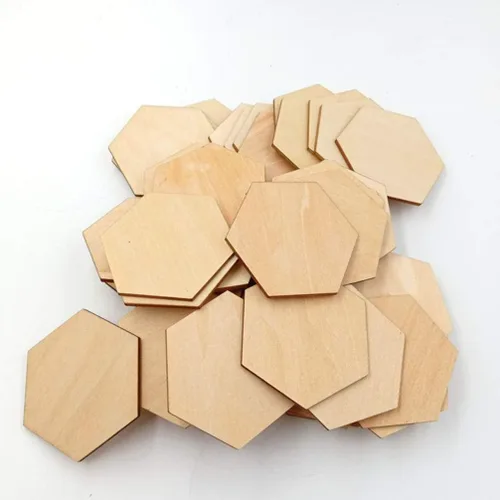 Vista 4 de 50 piezas de madera hexagonales de 1.969 in con forma de madera hexagonal sin terminar, formas recortadas para manualidades, adornos para proyectos