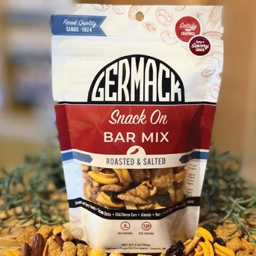 Vista 4 de Germack Pistachio Company Detroit, consigue tu merienda en la mezcla de bar dulce y picante para fiestas, bolsa de 7 onzas, juego de 2