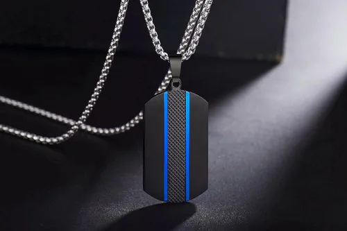 Vista 3 de Holizaly Collar con etiqueta de perro para hombre elegante etiqueta de acero inoxidable dos tonos azul y negro con cadena de 230in de grosor caja