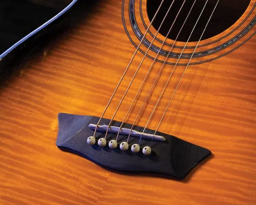 Vista 17 de Washburn Festival EA15 Mini Jumbo Cutaway, guitarra eléctrica acústica, ráfaga de tabaco Parte superior de arce figurada; Mini corte gigante