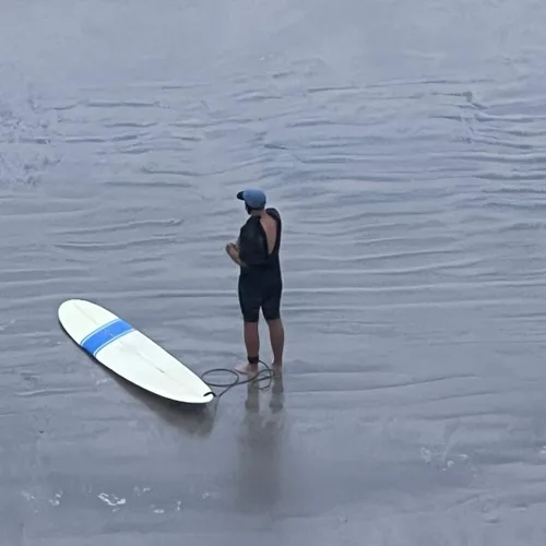 Vista 6 de Malo'o Sombrero para deportes acuáticos el primer sombrero totalmente personalizable para todos los días diseñado para sombra, buceo de pato