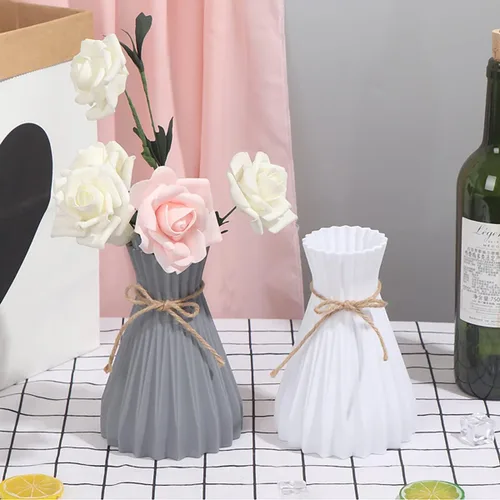 Vista 4 de Queenbox Jarrones de plástico plegables de papel de 4.7 x 7 pulgadas con cuerda, irrompible, geométrico, único, floreros artificiales para flores
