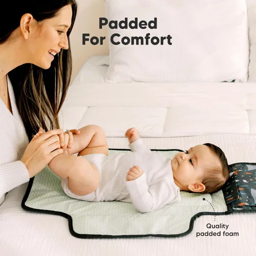 Vista 4 de KeaBabies Cambiador portátil de pañales - Gran cambiador de bebé impermeable, compacto para viajes, bolsillos funcionales para accesorios esenciales