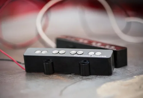 Vista 2 de Seymour Duncan Bajo Jazz de un cuarto de libra - Juego de 4 cuerdas