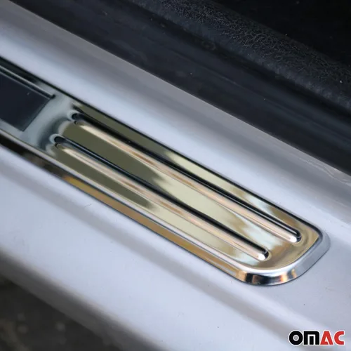 Vista 6 de OMAC Protector de placa de umbral de puerta para VW Tiguan 2018-24 exclusivo acero inoxidable