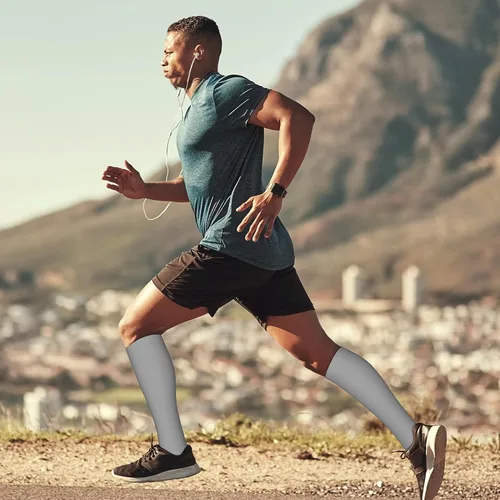 Vista 3 de Calcetines de compresión para mujeres y hombres (6 pares) 15-20 mmHg son para atletismo, correr, montar, viajar, enfermería médica, mejor apoyo