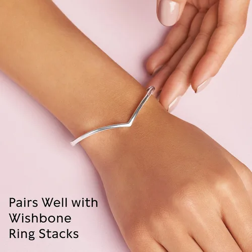 Vista 7 de PANDORA Pulsera de plata de ley pulida con diseño de hueso, joyería, Metal