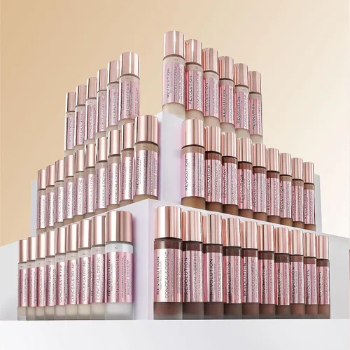 Vista 4 de Makeup Revolution Corrector para ocultar e hidratar, cobertura completa y acabado mate, C14 para tonos de piel oscuros, vegano y libre de crueldad