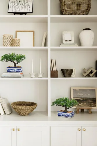 Vista 4 de Árbol bonsái artificial con maceta de porcelana azul y blanca, bonsái falso para decoración de escritorio de oficina en casa, decoración oriental