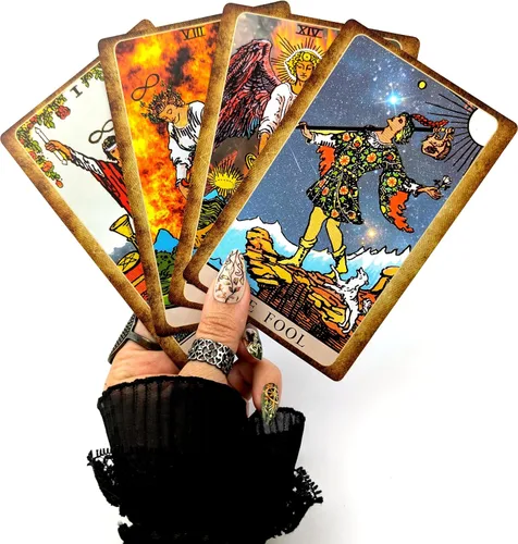Vista 8 de Witchy Cauldron Baraja de cartas de tarot grande - Tarot gigante extragrande de 3.5 x 5.5 pulgadas con guía - Gran obra de arte vívida, RWS clásico