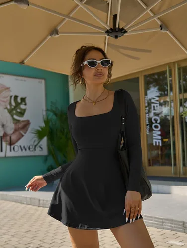 Vista 4 de HYZ Minivestido deportivo de manga larga para mujer con pantalones cortos