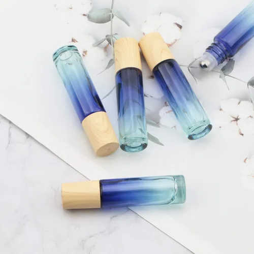 Vista 6 de Kesell Paquete de 10 botellas enrollables de aceite esencial con tapa de plástico de 0.3 fl oz (0.3 fl oz), botellas de rodillo de gradiente azul