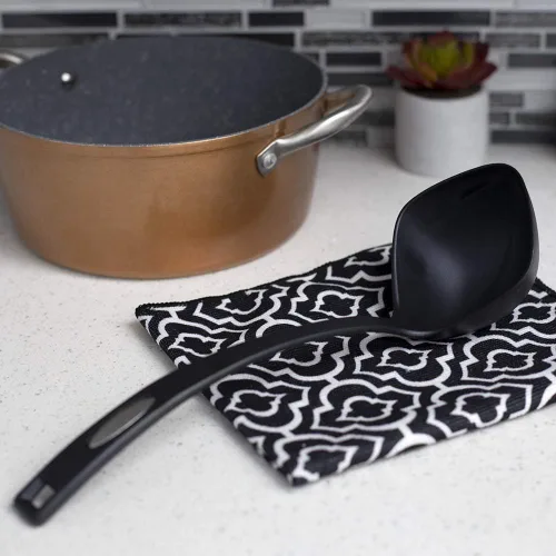 Vista 2 de Home Basics Mango curvado de nailon flexible, resistente al calor, antiadherente para hornear, freír, asar a la parrilla, cocinar, caldera
