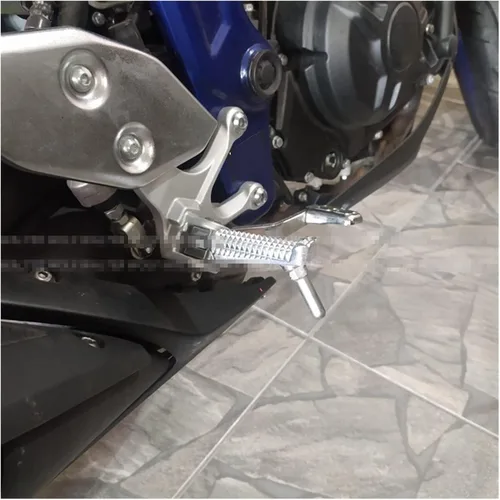 Vista 4 de Motorbike Pedal Foot Rests Footrests For YAMAHA XSR700 XSR900 For TDM For Tracer 700 900 For GT For FJR1300 For XJ6 XJR1300 For Rider Foot Rests