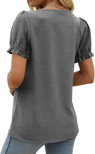 Vista 4 de DASAYO Camisetas de manga corta abullonada para mujer, color sólido, con abertura de cerradura, camiseta suelta para verano, casual, blusa para salir