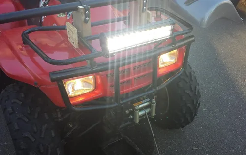 Vista 7 de AUXTINGS Barra de luz LED de trabajo de 12 pulgadas de 72 W con foco de inundación para todoterreno, para jeep, todoterreno, furgoneta, caravana