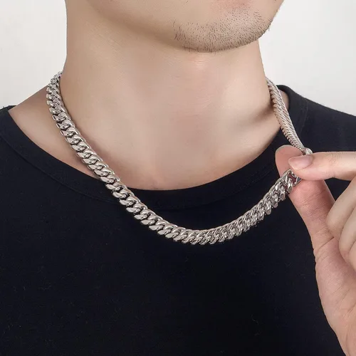 Vista 4 de Dankadi Italia Design - Collar de plata de ley 925 maciza de eslabones cubanos Miami para hombre, eslabones cubanos de 0.394 in, 22-24-26 pulgadas