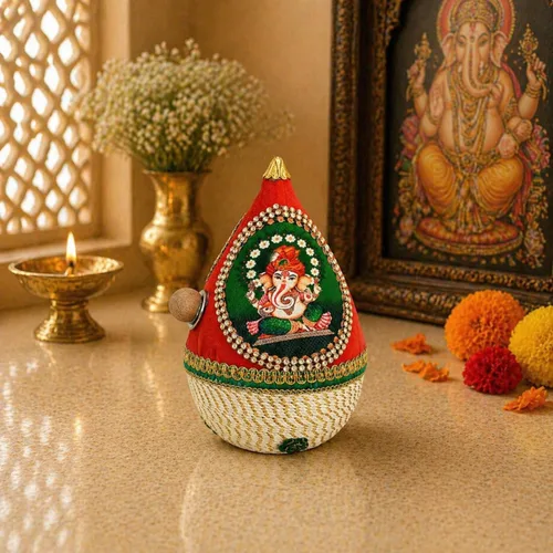 Vista 2 de LOVENSPIRE Shriphal Mangal Kalash Coco decorado para boda Shagun Decorativo Nariyal Mangal Nariyal Kalash Set Boda Pooja Nariyal Decorado Nariyal