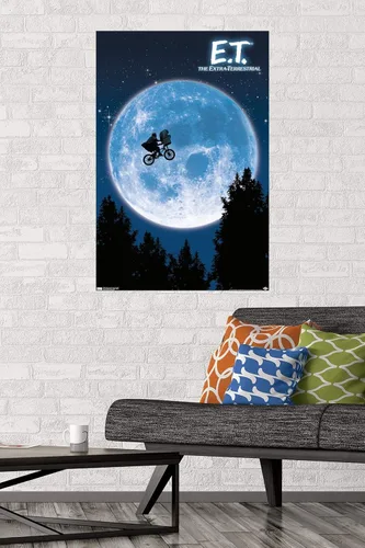 Vista 2 de Trends International 24x36 E.T. The Extra-Terrestrial-One - Póster de pared de una hoja, 24 x 36 pulgadas, versión sin marco, dormitorio