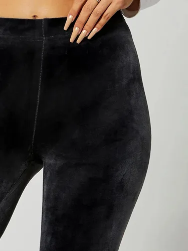 Vista 6 de Conceited Luxe Leggings Velvet or Vegan Leather (Plus Size Available)