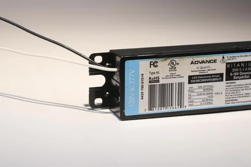 Vista 3 de XI030C080V054BSJ1 - Controlador LED Advance de 30 vatios - 120-277V
