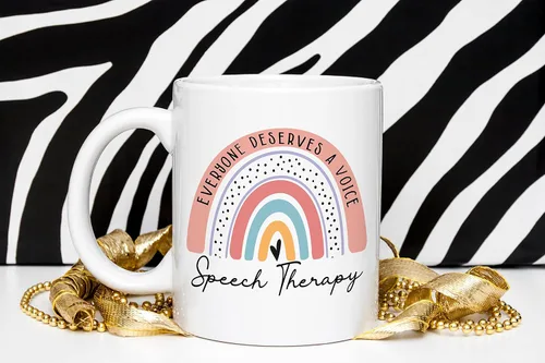 Vista 2 de Taza personalizada retro con texto en inglés «Everyone Merves A Voice», patólogo del habla y lenguaje, regalo para asistente de Slp, taza de terapia