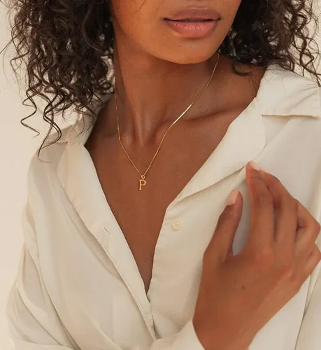Vista 2 de Collar de letra pequeña, delicado chapado en oro de 14 quilates, collar con dije de inicial pequeña para mujer