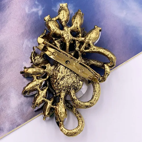 Vista 3 de SELOVO Broche de diamantes de imitación de hoja para vestido y accesorio de joyería