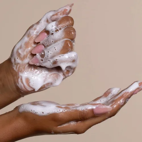 Vista 6 de Cantu Champú en crema limpiadora sin sulfato con manteca de karité para cabello natural, 13.5 oz