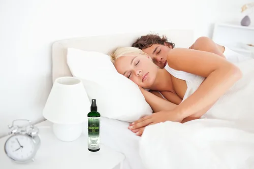 Vista 5 de Magnesio Aceite spray grande 12 oz sin diluir Incluye botella spray tamaño de viaje 100% puro y orgánico obtenido de la antigua Zechstein