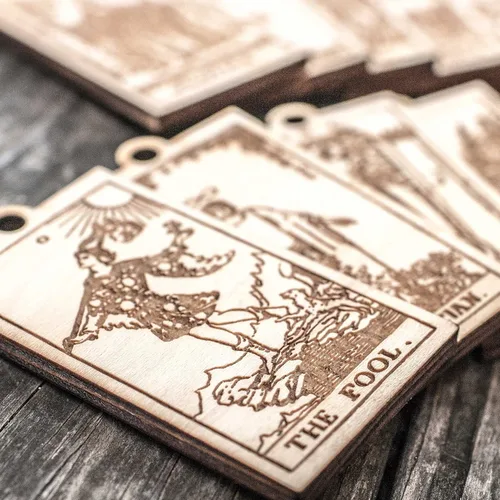 Vista 4 de Ornament - Tarot Deck - Set of 78 - Raw Wood 2x3in