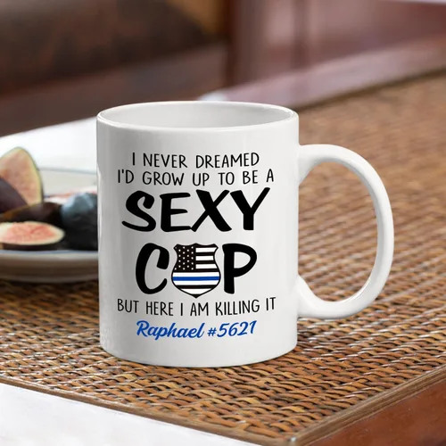 Vista 3 de Taza de café personalizada de policía de regalo para amigo compañero de trabajo, I Never Dreamed I'd Grow Up To Be A Cop Taza de café de cerámica