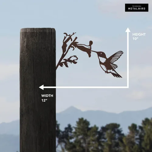 Vista 2 de METALBIRD - Colibrí - Adornos de árbol para exteriores en acero Corten - Arte de metal fabricado con orgullo en los Estados Unidos