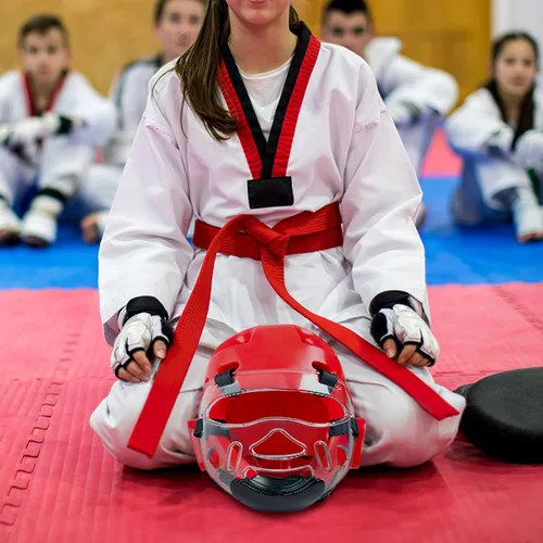 Vista 9 de Unomor Boxeo desmontable Taekwondo protector facial deportivo para niños y adultos Sparring Headgear 8.85 x 7.87 x 3.54 pulgadas