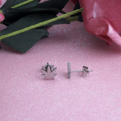 Vista 3 de FEELMEM Pendientes de marihuana con hojas de maleza, regalo para los amantes de las malas hierbas, joyería de marihuana, regalo para mujeres y niñas