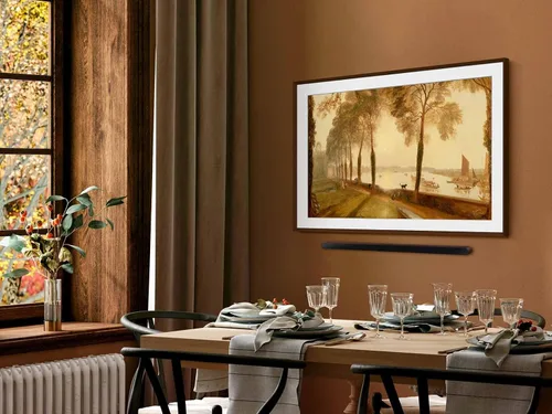 Vista 7 de Samsung Bisel personalizable The Frame de 65 pulgadas (modelo 2025), magnético, instalación rápida y fácil, VG-SCFF65BWBZA, marrón moderno
