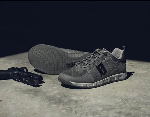 Vista 6 de VIKTOS Zapatos de gimnasio Core para hombre Zapatos deportivos ligeros y transpirables con antepié de alto volumen y caída del talón a los dedos