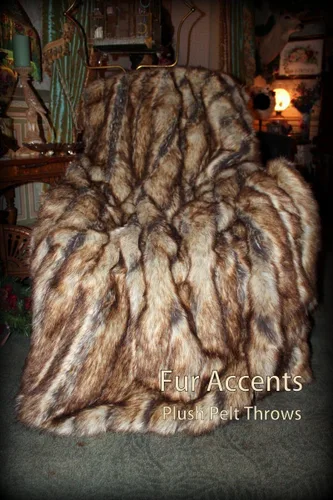 Vista 21 de Fur Accents Manta suntuosa de piel sintética de lujo, calidad de diseñador fabricada en Estados Unidos, Winter Fox