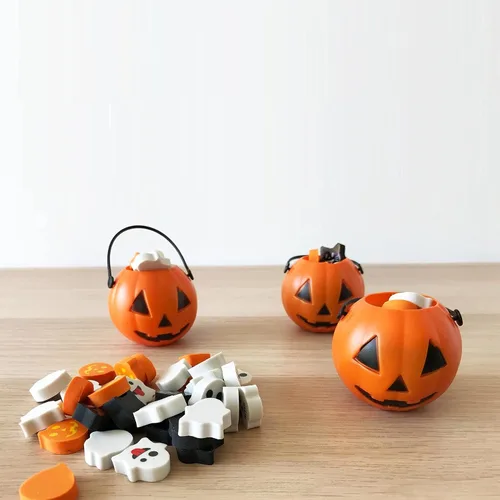 Vista 7 de 4E's Novelty Paquete de 24 mini cubos de calabaza para dulces de Halloween a granel para niños, bolsas de golosinas de Halloween, rellenos de bolsas
