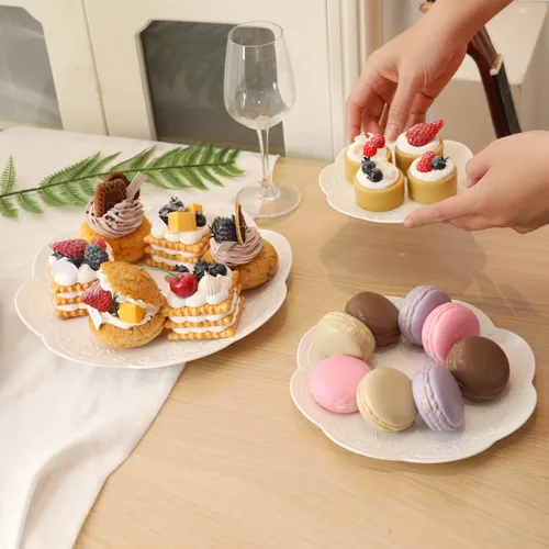 Vista 4 de Barelove Soporte de plástico para cupcakes de 3 niveles, bandeja escalonada para servir, paquete de 2 soportes de plástico para postres y dulces