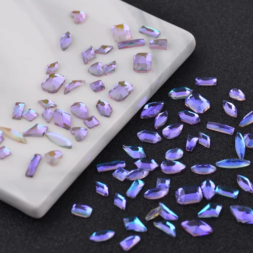 Vista 6 de 100 piezas de diamantes de imitación de cristal Aurora de formas mixtas para arte de uñas, gemas iridiscentes transparentes desnudas con parte